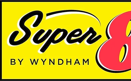 Super 8 by Wyndham Bronx Near Stadium