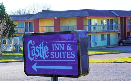 Castle Inn & Suites By OYO Chickasha