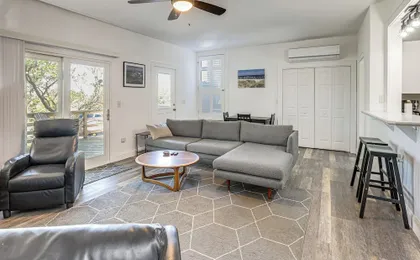 < 1 Mi to Ocean! OBX Condo w/ Decks, Pets Welcome