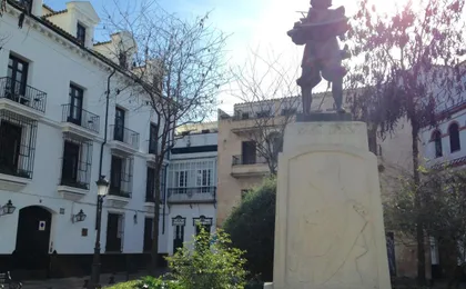 Plaza Pilatos Apartments