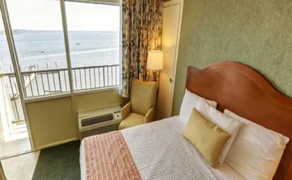 Pier 4 Hotel