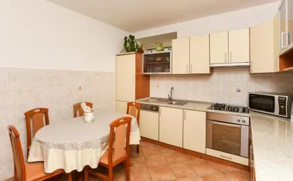Stone House Apartment