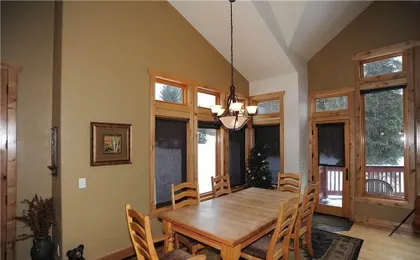 Moose Meadow Retreat Private Home with Hot Tub