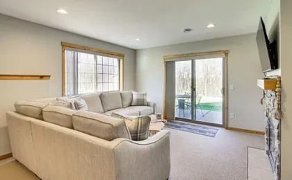 Nisswa Townhome w/ Boat Slip + Gull Lake Access!