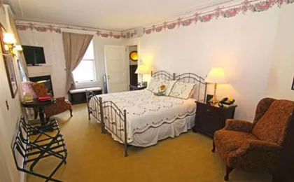 Gateways Inn & Restaurant (Adults only)
