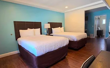 Curtis Inn & Suites