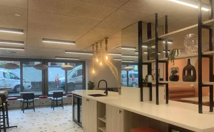 Modern Studios with Kitchen & Ensuite