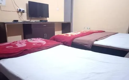 Yash Guest House