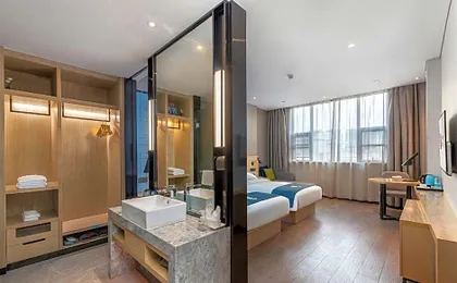 Echarm Hotel Guangzhou University Town Chimelong Banqiao Metro Station