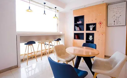 Elan Inn Wuhan Modern Optics Valley World Trade Center