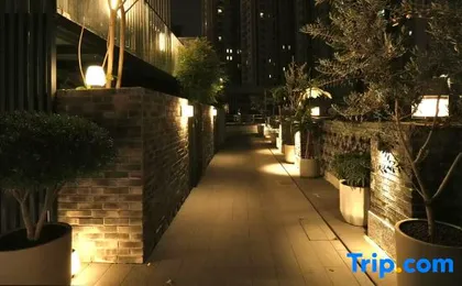 YinXIANG Yinxiang Hotel (Chongqing Jiefangbei Hongyadong Branch)