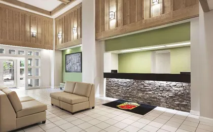 Super 8 by Wyndham Cherokee