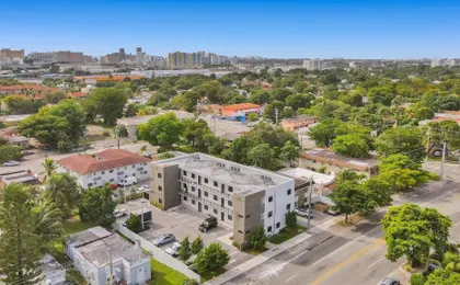 Renzzi Wynwood Apartments