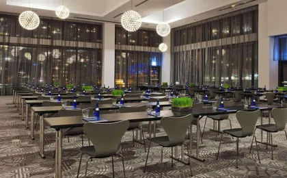 Radisson BLU Aqua Hotel, Chicago