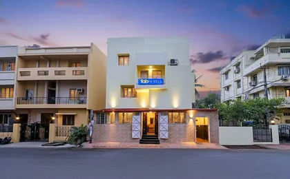 FabHotel Olive Inn I - 260m from Saltlake Sector V Metro Station