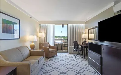 Crowne Plaza Executive Center Baton Rouge By IHG