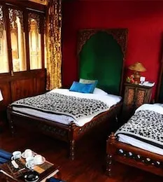 Lijiang Ancient City Ayutaya Hostels