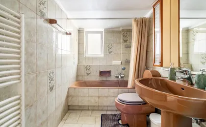 Live Like An Athenian!