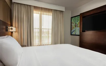 Residence Inn Kansas City at the Legends