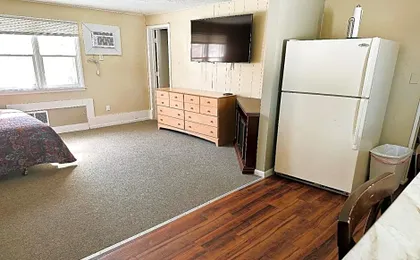 Love Hotels Timberline By OYO Lake Superior
