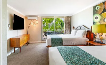 Luana Waikiki Hotel & Suites