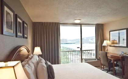 Inn at the Convention Center