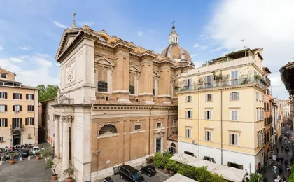 Luminous Apartment few steps P.za Navona