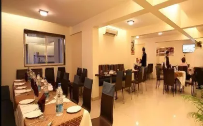 Hotel Tanish Residency