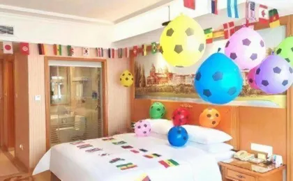 Vienna Hotel Shenzhen Bao'an Airport Taoyuanju Pingluanshan Metro Station