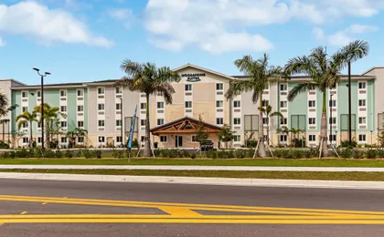 WoodSpring Suites Naples East