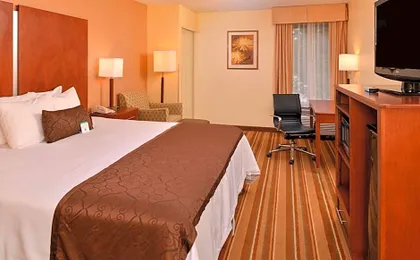 Best Western Plus Richmond Airport Hotel