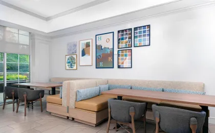 Homewood Suites by Hilton Holyoke-Springfield/North (H)