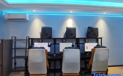 WanYoo Esports Hotel (Guangzhou Exhibition Center Canton Tower)