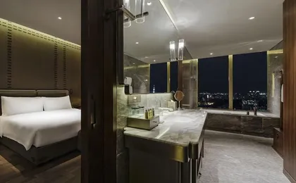 Nanjing Golden Eagle International Hotel
