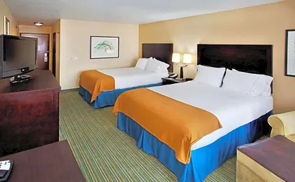 Holiday Inn Express Waterloo-Cedar Falls By IHG