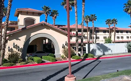 Ramada by Wyndham Barstow
