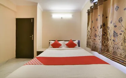 FabHotel Opal Residency