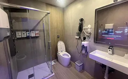 Futurotel Space Spa Madrid Center