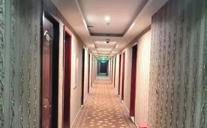 Manfulou Chain Hotel (Shanghai Tourist Resort)