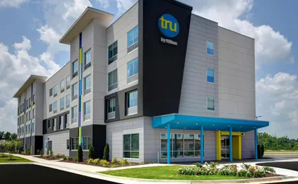 Tru by Hilton Columbia Greystone (H)