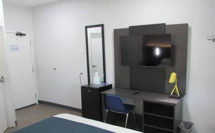 Motel 6 Des Moines West