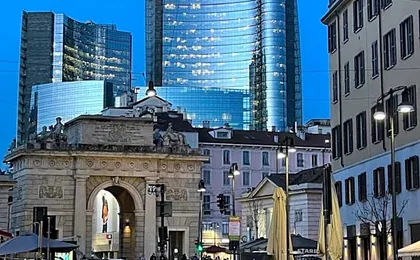 REGINA by The Blue Twins apartments Milano