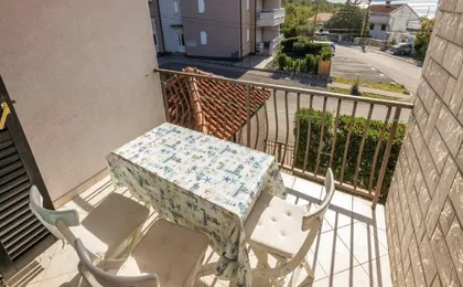 Apartments Ilija Njavro