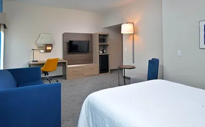Holiday Inn Express Lewisburg - New Columbia By IHG