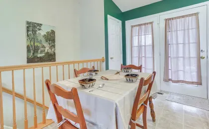 Charming Shenandoah Retreat w/ Deck & Grill!