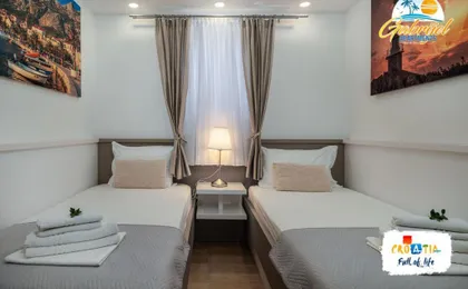 Gabrijel Apartments Makarska 2