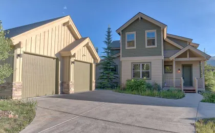 120 Rachel Lane Private Home with Hot Tub