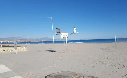 Sol Y Playa En San Juan Alicante
