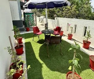 Cosy Banjara Service Apartments & Guest Houses