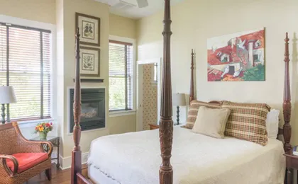 Rhett House Inn